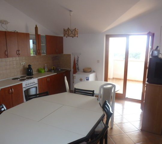 HOUSE – FAZANA – 6APP + LARGE GARDEN