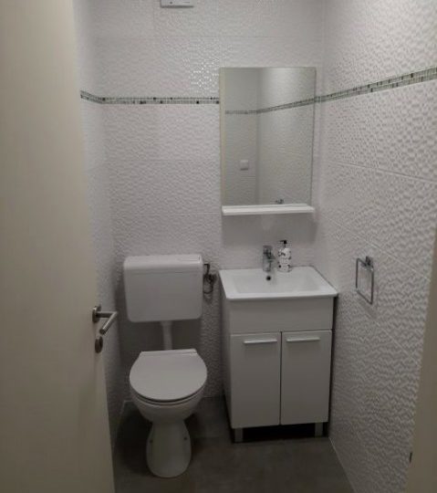 Apartment in the center of Pula – A completely renovated gem with a balcony!