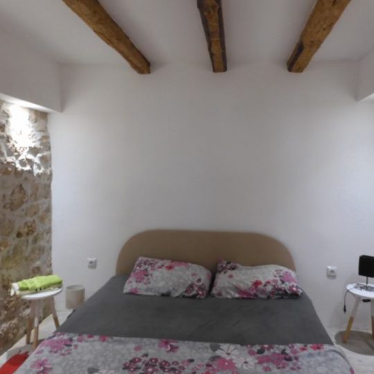 ДОМ ПРЕМАНТУРА, ТЕРРАСА НА КРЫШЕ 40м2, ОТДЕЛЬНАЯ КВАРТИРА 40М2