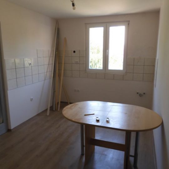 Дом ПРЕМАНТУРА, ЦЕНТР, ДОМ С 4 КВАРТИРАМИ С ДВОРОМ И ГАРАЖОМ