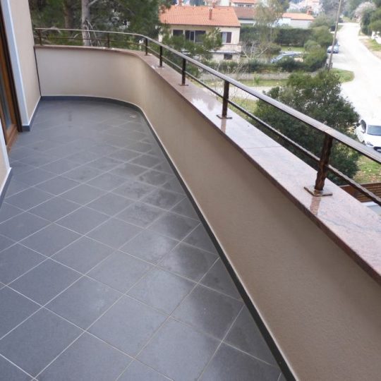 КВАРТИРА ПРЕМАНТУРА, БОЛЬШИЕ ТЕРРАСЫ, ПОБЛИЗОСТИ ПЛЯЖА