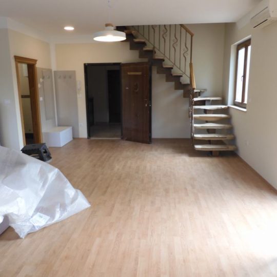 КВАРТИРА ПРЕМАНТУРА, БОЛЬШИЕ ТЕРРАСЫ, ПОБЛИЗОСТИ ПЛЯЖА