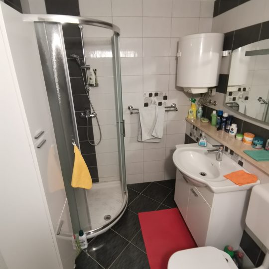 Квартира в привлекательном месте Пулы – рядом с пляжем и всеми удобствами!