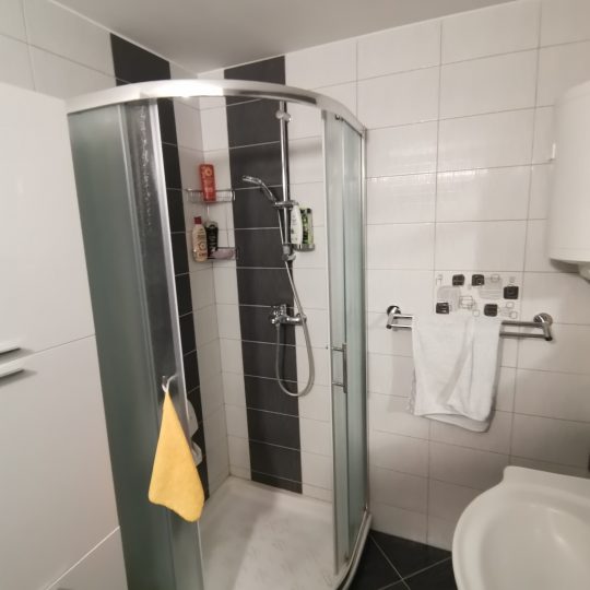 Квартира в привлекательном месте Пулы – рядом с пляжем и всеми удобствами!