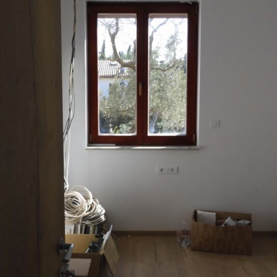 КВАРТИРА ПРЕМАНТУРА, ПЕРВЫЙ ЭТАЖ С ТЕРРАСЫ, БАССЕЙН ДЛЯ ИСПОЛЬЗОВАНИЯ