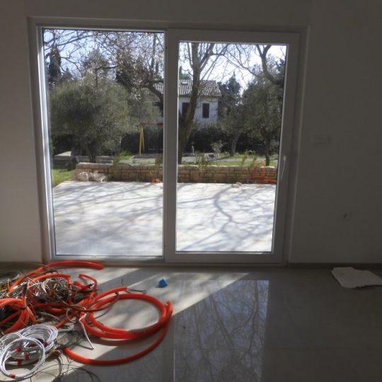 КВАРТИРА ПРЕМАНТУРА, ПЕРВЫЙ ЭТАЖ С ТЕРРАСЫ, БАССЕЙН ДЛЯ ИСПОЛЬЗОВАНИЯ