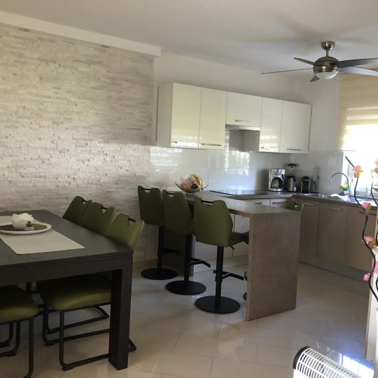 Pješčana Uvala, kuća, pogled na more, 400 m2