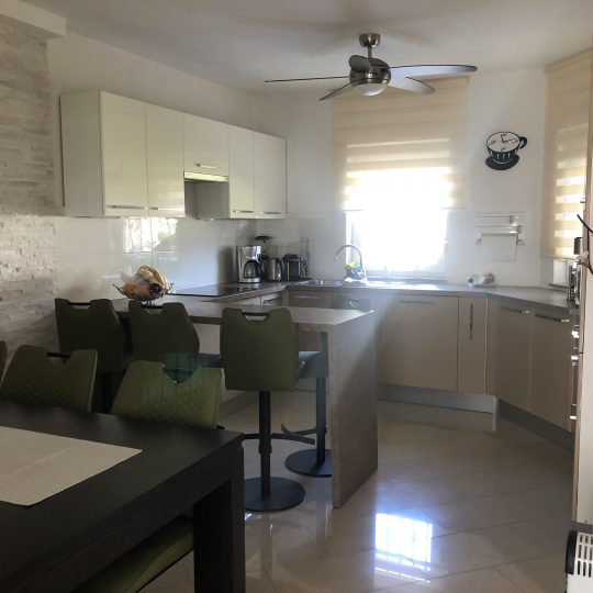 Pješčana Uvala, kuća, pogled na more, 400 m2