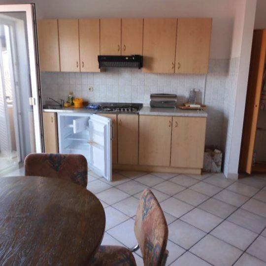 ПРЕМАНТУРА КВАРТИРА, ЦЕНТР, БОЛЬШАЯ ГОСТИНАЯ