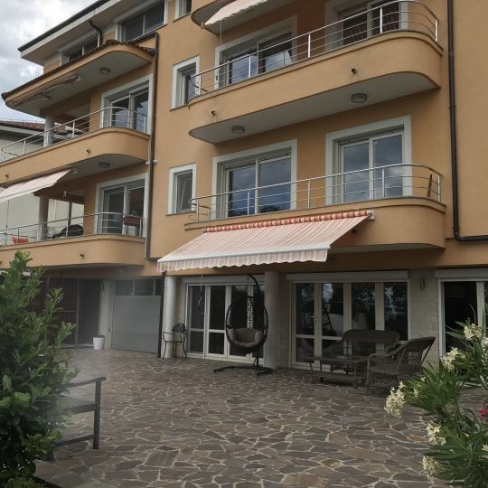 Дом С БАССЕЙНОМ, ОПАТИЯ, ПОБРИ, ВИД НА МОРЕ С КАЖДОГО ЭТАЖА