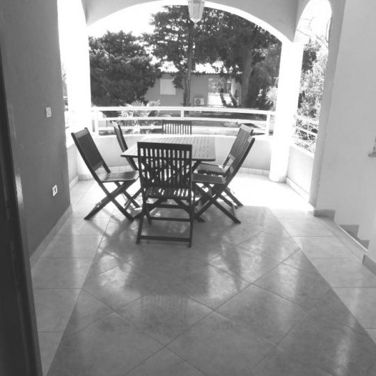 Kuća PREMANTURA, U MIRNOJ ULICI, ČETIRI STANA ,POGLED NA MORE