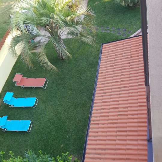 Квартира PJEŠČANA UVALA, ПЕРВЫЙ ЭТАЖ, КОМФОРТНЫЙ, 200M2 САД ЗАРЕГИСТРИРОВАН