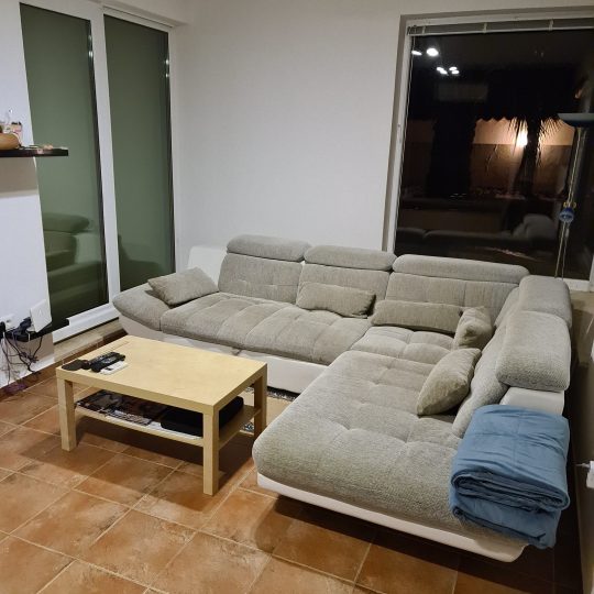 Квартира PJEŠČANA UVALA, ПЕРВЫЙ ЭТАЖ, КОМФОРТНЫЙ, 200M2 САД ЗАРЕГИСТРИРОВАН