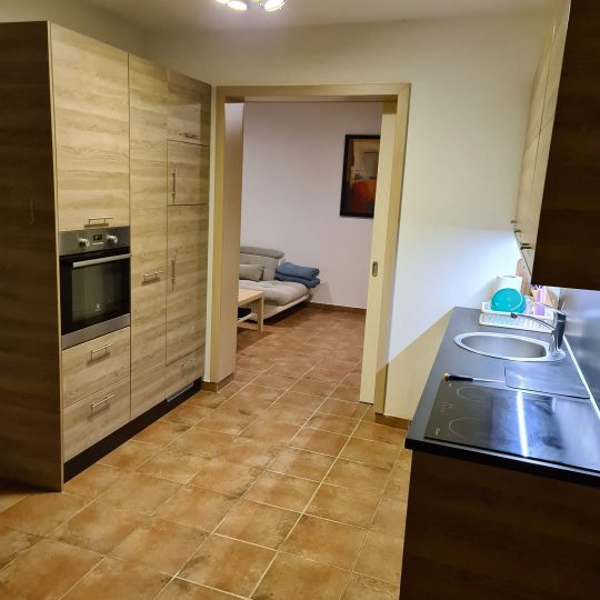 Квартира PJEŠČANA UVALA, ПЕРВЫЙ ЭТАЖ, КОМФОРТНЫЙ, 200M2 САД ЗАРЕГИСТРИРОВАН