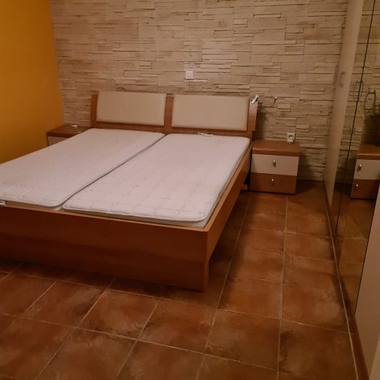 Квартира PJEŠČANA UVALA, ПЕРВЫЙ ЭТАЖ, КОМФОРТНЫЙ, 200M2 САД ЗАРЕГИСТРИРОВАН