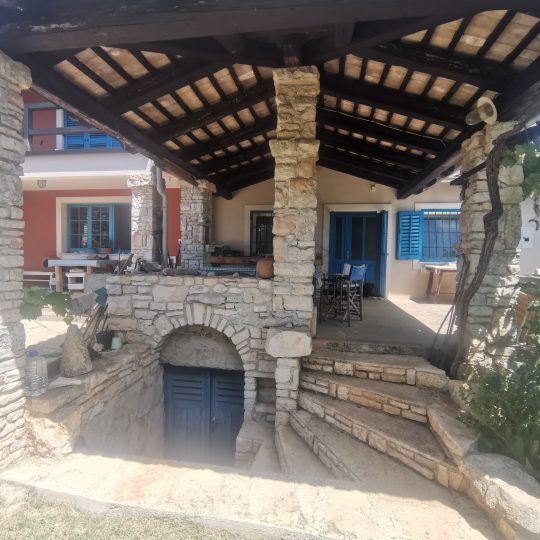 Недвижимость около Водняна на участке 25000 м2