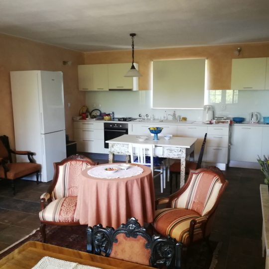 Недвижимость около Водняна на участке 25000 м2