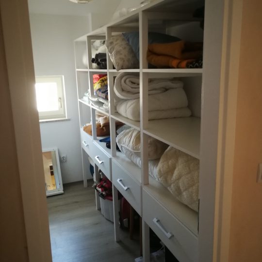 Недвижимость около Водняна на участке 25000 м2