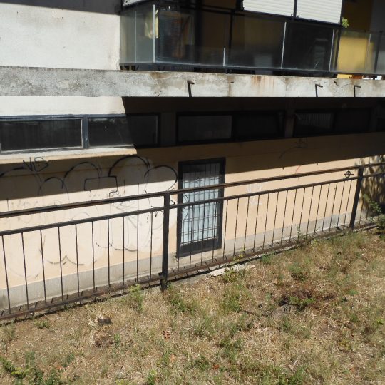 Pula, Geschäftsraum auf Stoja (2 Einheiten und 2 Toiletten)