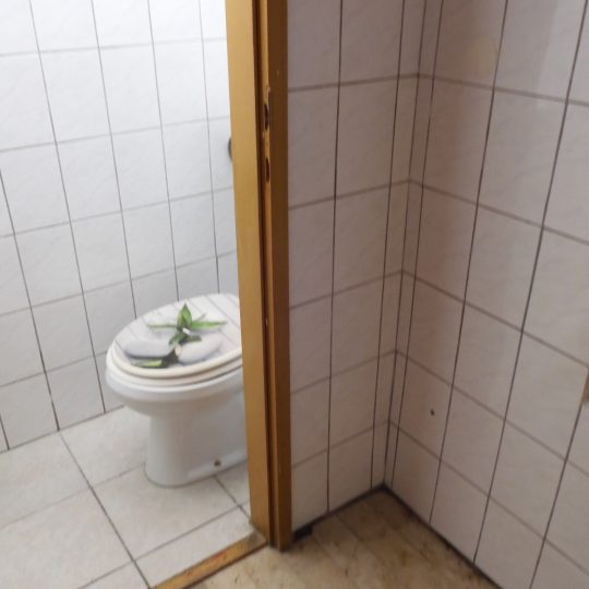 Pula, Geschäftsraum auf Stoja (2 Einheiten und 2 Toiletten)