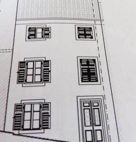 Дом ПУЛА, ЦЕНТР, ДОМ С ТРЕМЯ КВАРТИРАМИ В СТРОИТЕЛЬСТВЕ