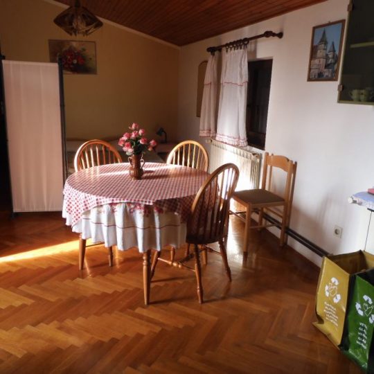 Дом ПРЕМАНТУРА, ДОМ В ЗЕЛЕНИЛ, ВИД НА МОРЕ