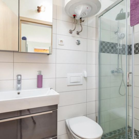 Дом ЖМИНЬ, КЛИМНИ, ДОМ 60м2, ДОМ 50м2, ДОМ 300м2, ДВА БАССЕЙНА