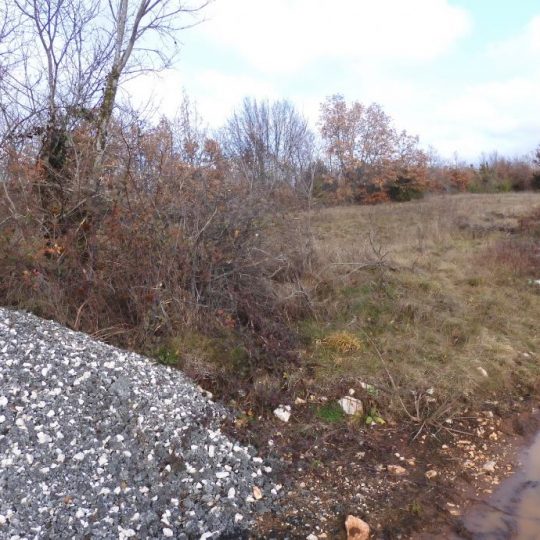 ŽMINJ ŠOŠTARI, УРБАНИЗИРОВАННОЕ СТРОИТЕЛЬСТВО 1500m2, 5500m2 НЕТУРБАНИЗИРОВАННОЕ