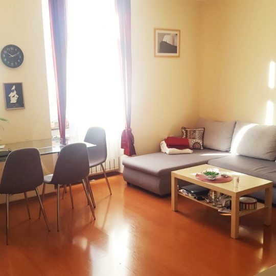 Квартира ПУЛА, ИСТИННЫЙ ЦЕНТР, ПЕРВЫЙ ЭТАЖ, ФАСАД, БАЛКОН