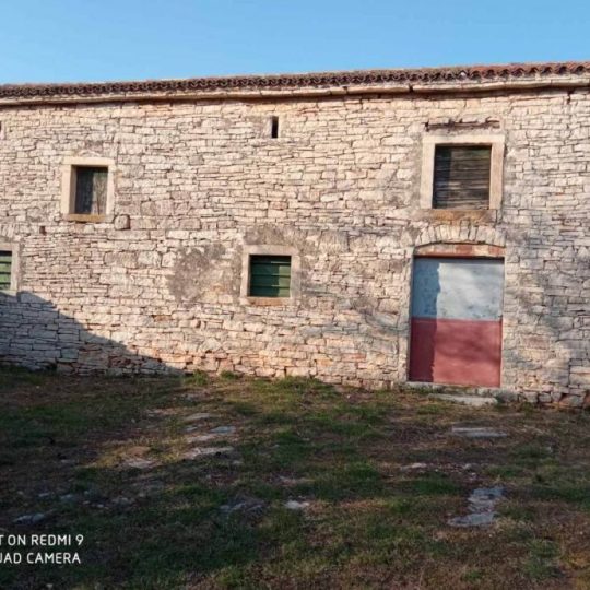 Гализана, дом под ремонт, большой участок