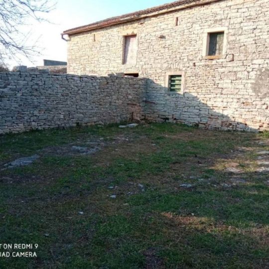 Гализана, дом под ремонт, большой участок