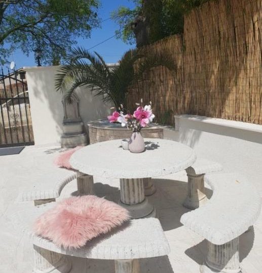 Пореч, дом с бассейном, 400 м2, сад 900 м2