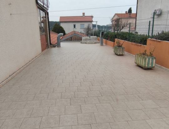 Пула, объект в функции дома престарелых, вид на море