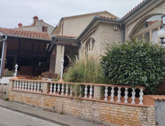 Пула, объект в функции дома престарелых, вид на море