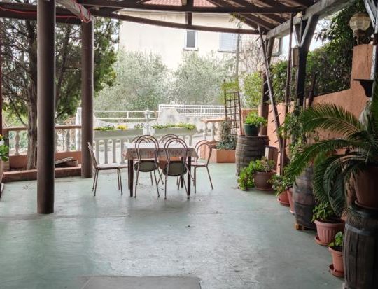 Пула, объект в функции дома престарелых, вид на море