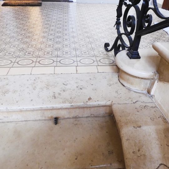 Stan VERUDA, ADAPTIRANO LIJEPO, VRT S PALMAMA150M2, DVA PARKINGA