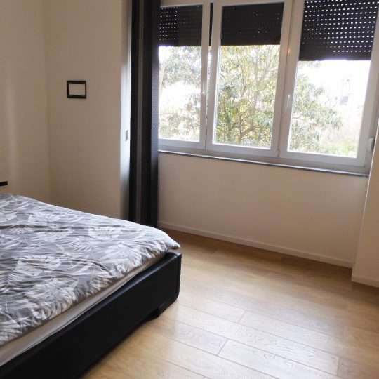 Stan VERUDA, ADAPTIRANO LIJEPO, VRT S PALMAMA150M2, DVA PARKINGA