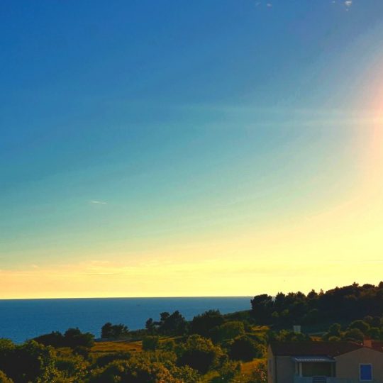 PREMANTURA KUĆA, PREDIVNA KUĆA S POGLEDOM NA MORE