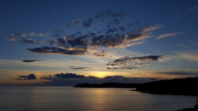 stan-pula-verudela-terasa-pogledom-more-slika-87828911