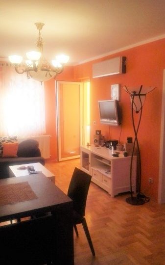 Квартира ПУЛА, РЯДОМ С СИСПЛАК, ЦЕНТРАЛЬНОЕ ОТОПЛЕНИЕ, ПЕРВЫЙ ЭТАЖ, ТЕРРАСА