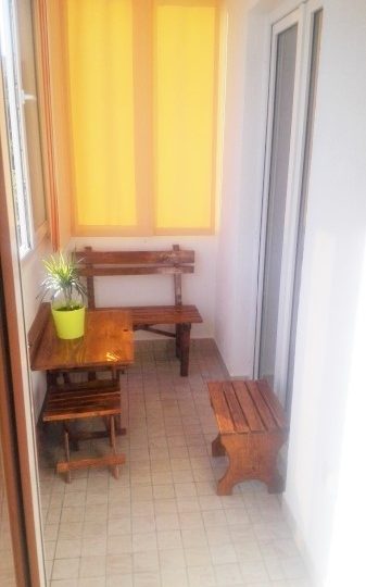 Квартира ПУЛА, РЯДОМ С СИСПЛАК, ЦЕНТРАЛЬНОЕ ОТОПЛЕНИЕ, ПЕРВЫЙ ЭТАЖ, ТЕРРАСА