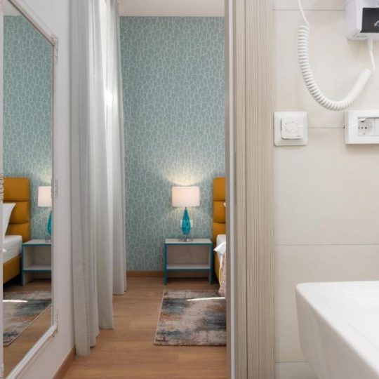 Apartment PULA, MITTE ZWEI SCHÖN EINGERICHTETE WOHNUNGEN