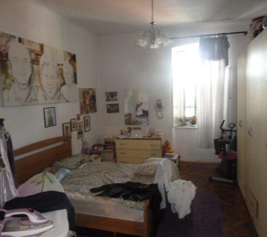 Apartment PULA, ZENTRUM IN DER NÄHE DES SCHUHGESCHÄFTS “BOROVO”, DREI SCHLAFZIMMER