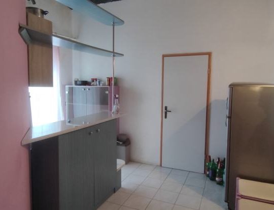 Pula, Haus 268 m2, ruhige Gegend, 163 m2 Garten