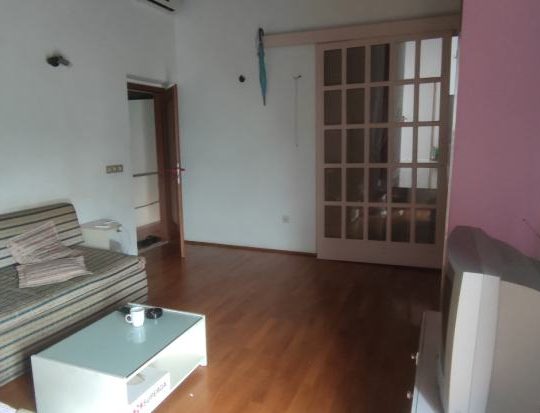 Pula, Haus 268 m2, ruhige Gegend, 163 m2 Garten