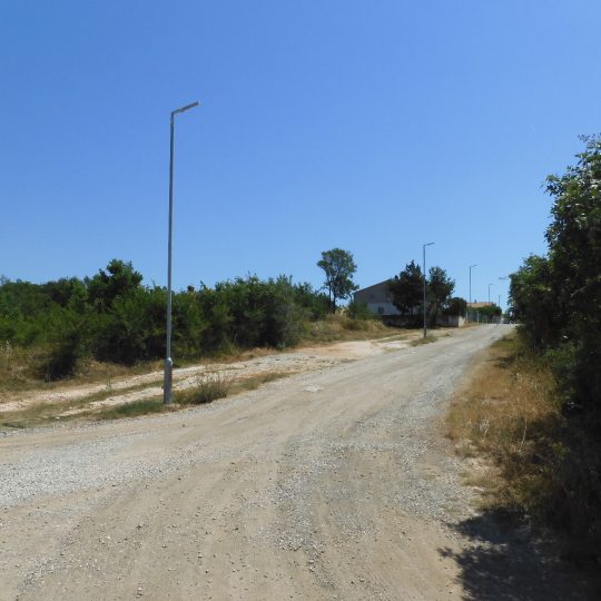 Galižana, Building plot