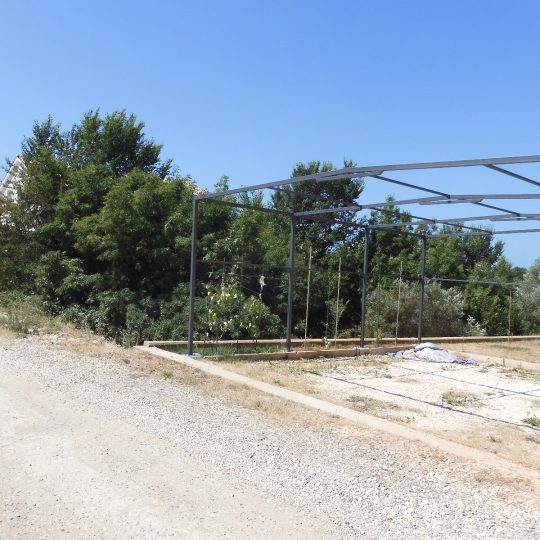 Galižana, Building plot