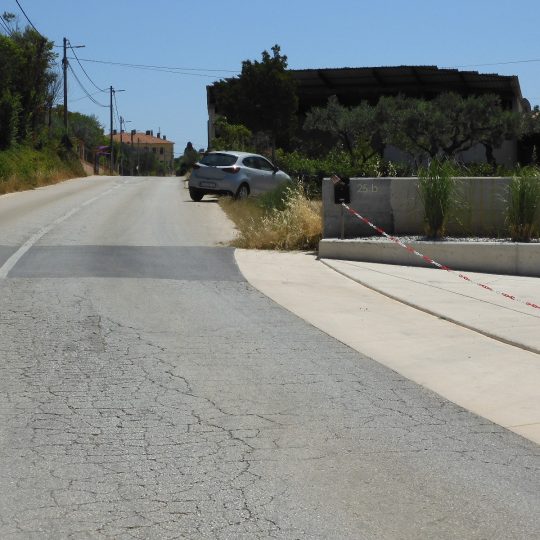 Galižana, Building plot