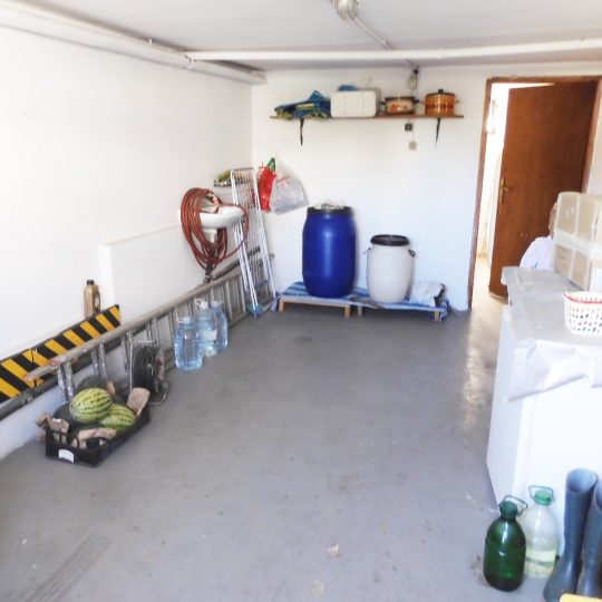 Kuća PULA, LIJEPA i UREDNA KUĆA SA DVA STANA, KOD GROŽNJANSKE ULICE