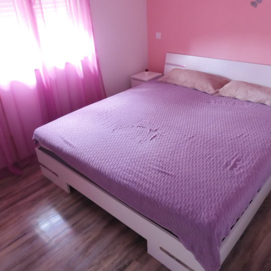 House PULA, 3 KM TO PULA, 4 KM TO MEDULINA, THREE BEDROOMS